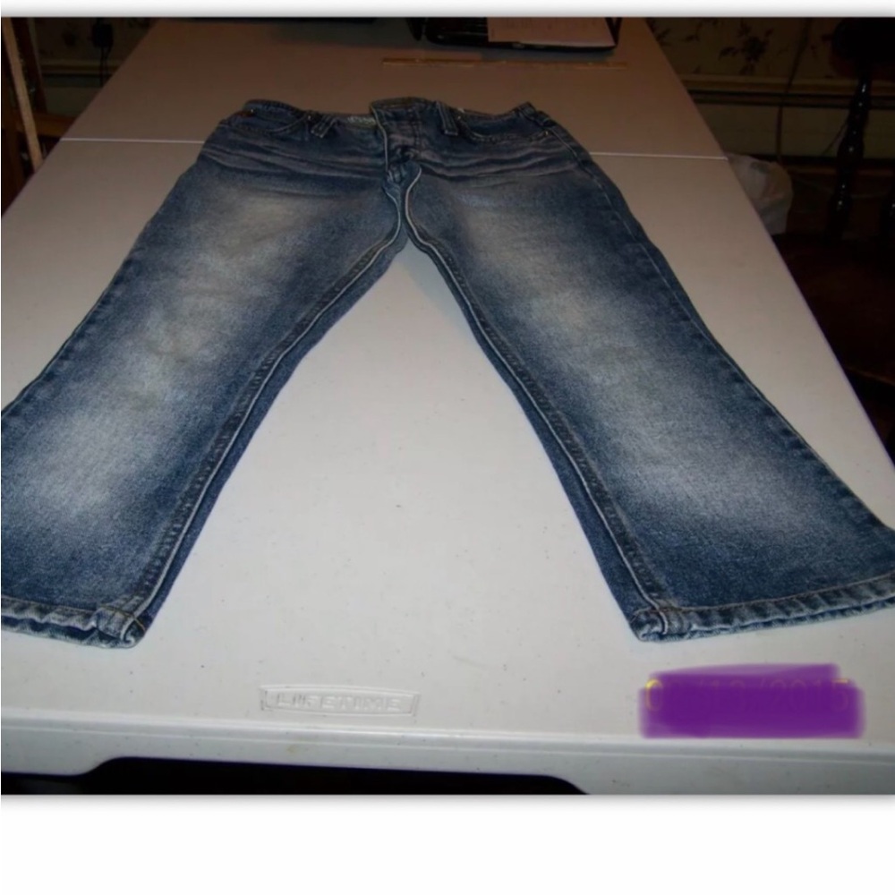 Mudd Women's Capri Blue Jeans size 0 inseam 22”